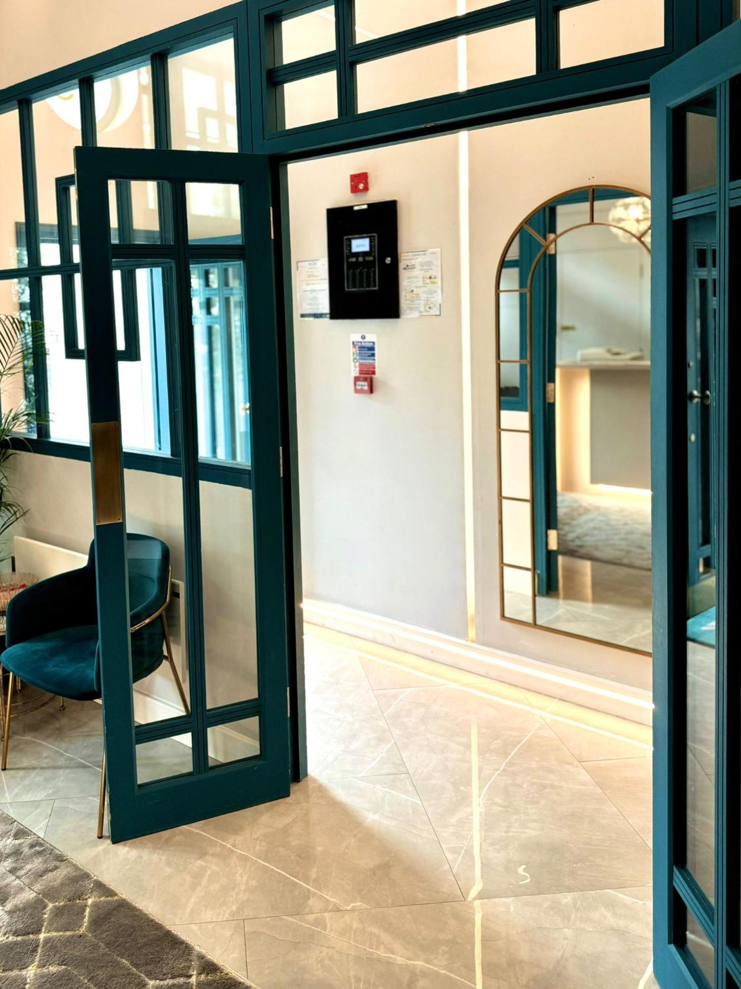 Nox Richmond Aparthotel ริชมอนด์ ภายนอก รูปภาพ